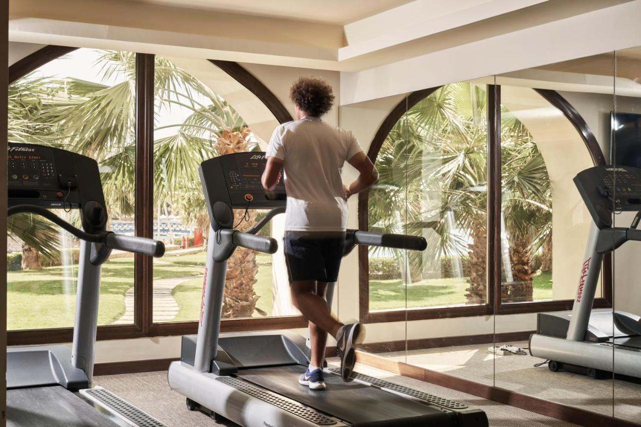 Fanar Hotel & Residences Salalah Exterior photo A treadmill in use
