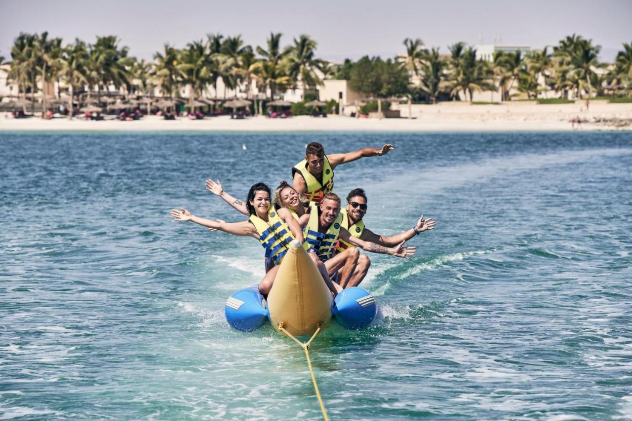 Fanar Hotel & Residences Salalah Exterior photo Banana boat