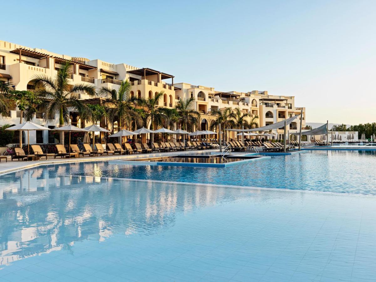 Fanar Hotel & Residences Salalah Exterior photo The Oberoi, Muscat